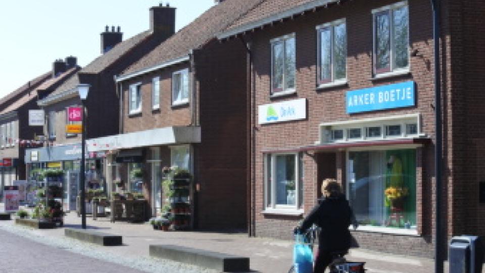 Middenmeer_straatbeeld_ArkerBoetje2.JPG